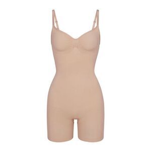 Skims NEW Seamless Sculpt MID THIGH BODYSUIT in Mica Size L/XL
